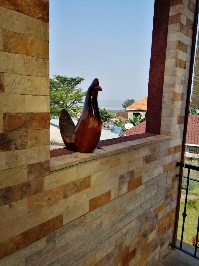 Airport Link Guest House Entebbe Esterno foto